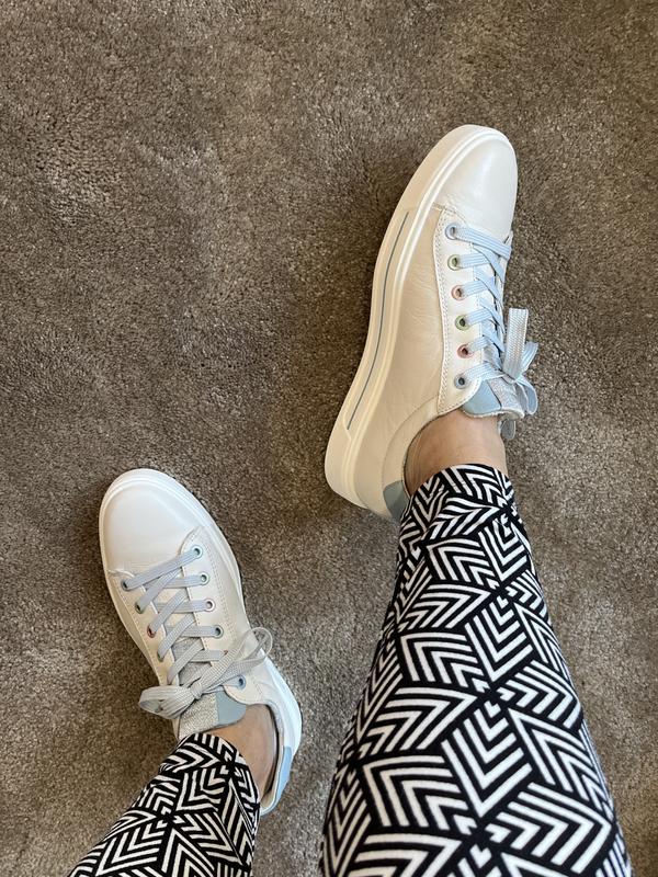 Review Thumbnail Image 0 223540956