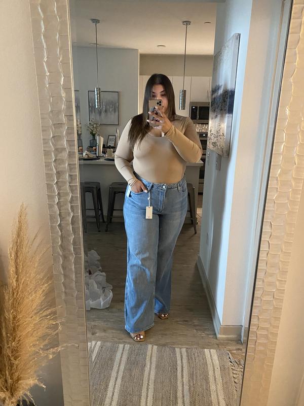 Review Thumbnail Image 0 218748431