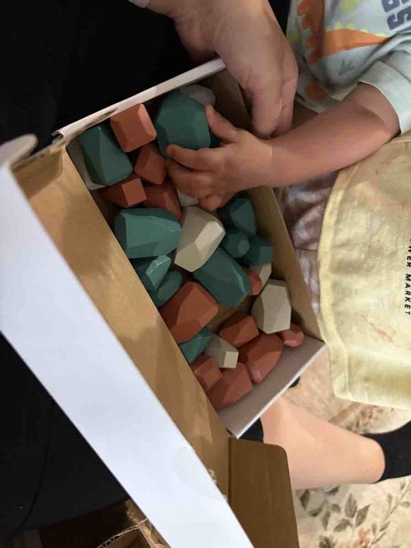 Customer photo for "stacking blocks"