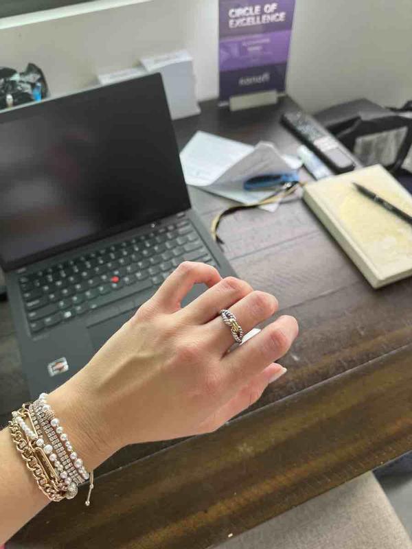 Review Thumbnail Image 0 234213619