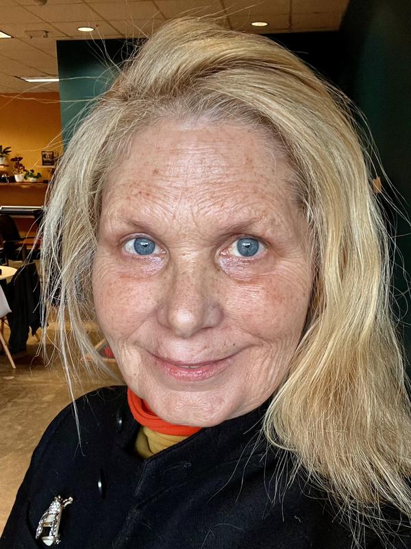 Customer photo for "Best ever hair masque"