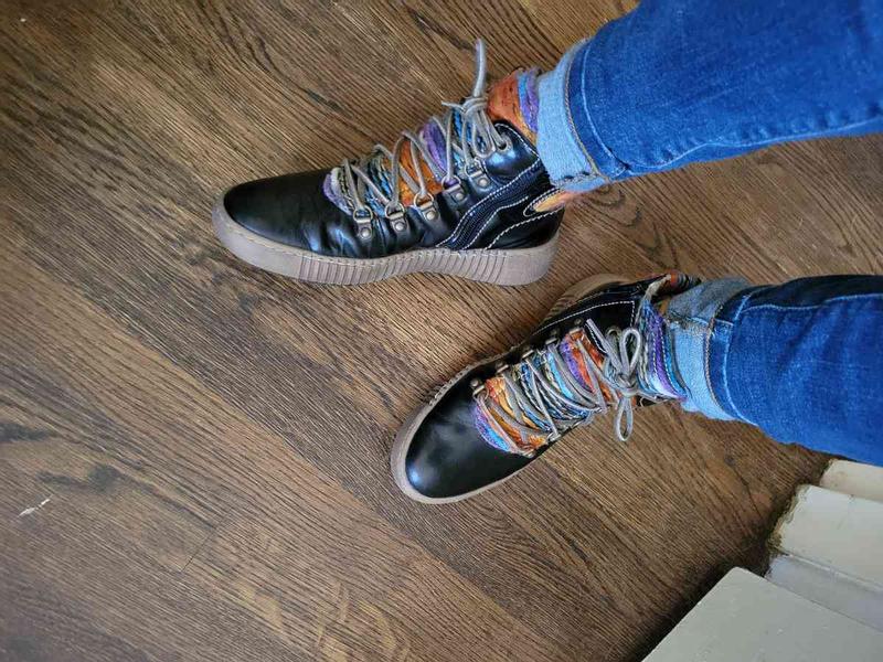 Customer photo for "Amazing Shoes!"