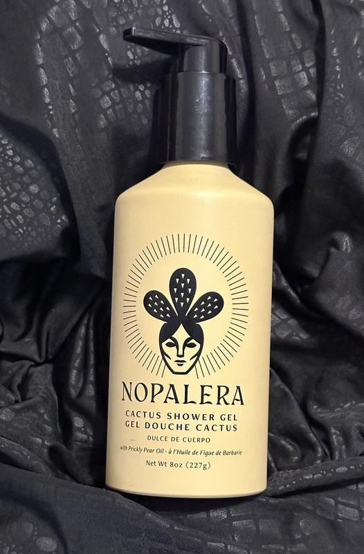 Customer photo for "Great shower gel!"