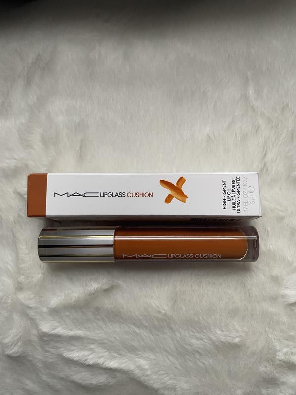 Very Nice Lip Oil!