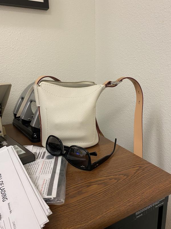 Review Thumbnail Image 0 224762798