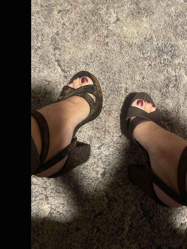 Review Thumbnail Image 0 247649023