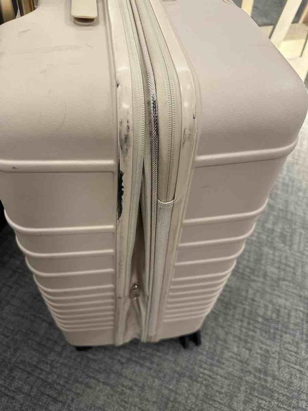 Review Thumbnail Image 1 228703136