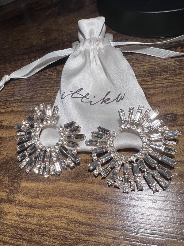 Review Thumbnail Image 3 221993716