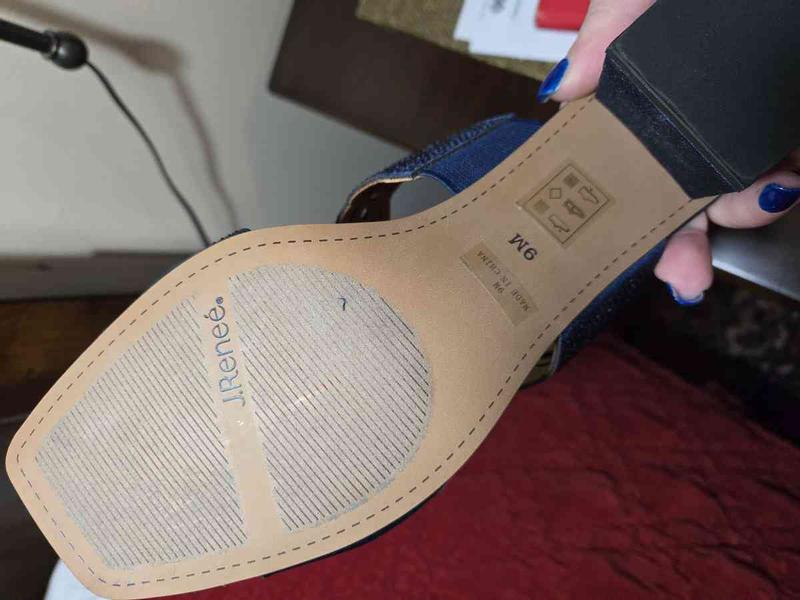 Review Thumbnail Image 0 241515582