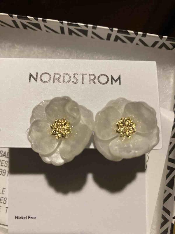 Review Thumbnail Image 0 244573052