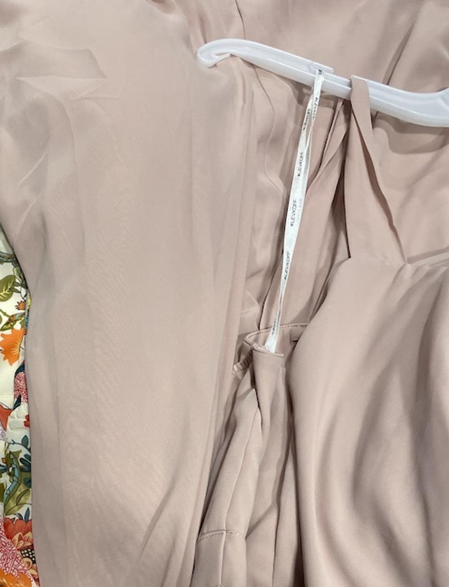 Review Thumbnail Image 0 208042667