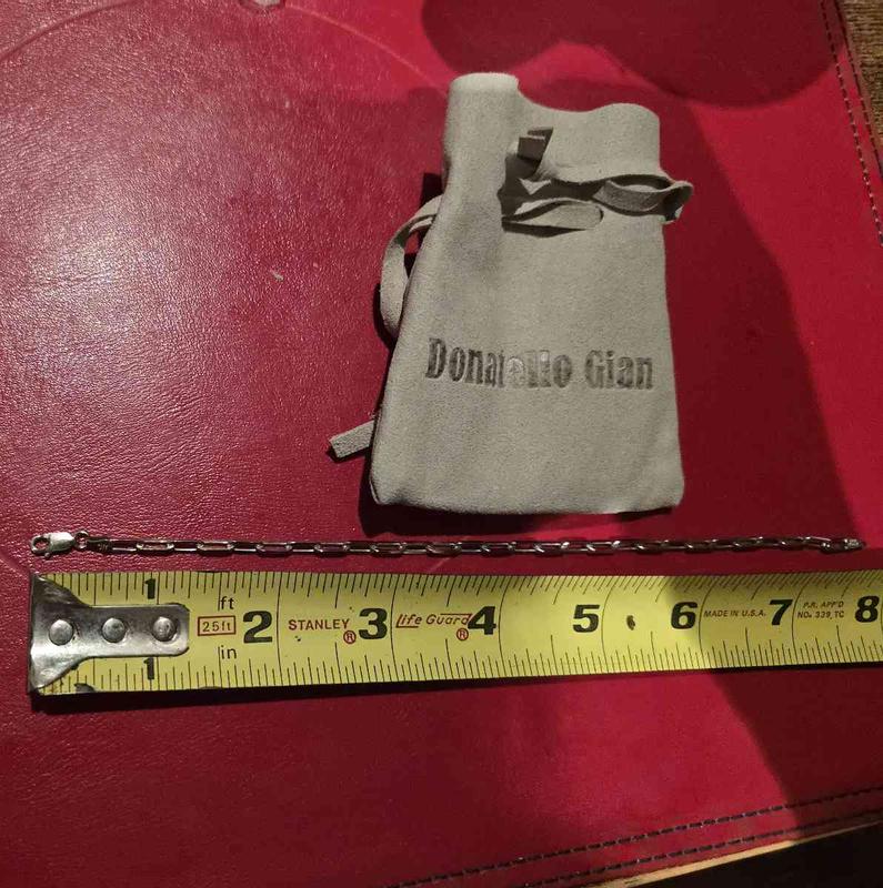 Review Thumbnail Image 0 247943639