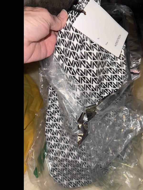 Review Thumbnail Image 0 246230358