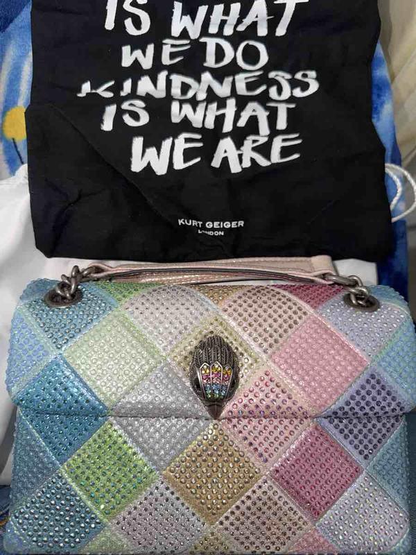 Review Thumbnail Image 0 248988537