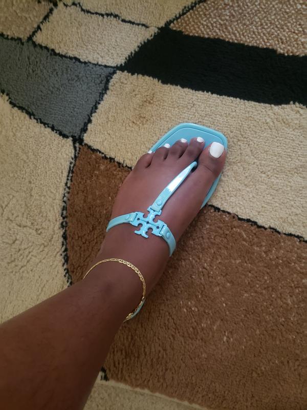 Review Thumbnail Image 1 225975423