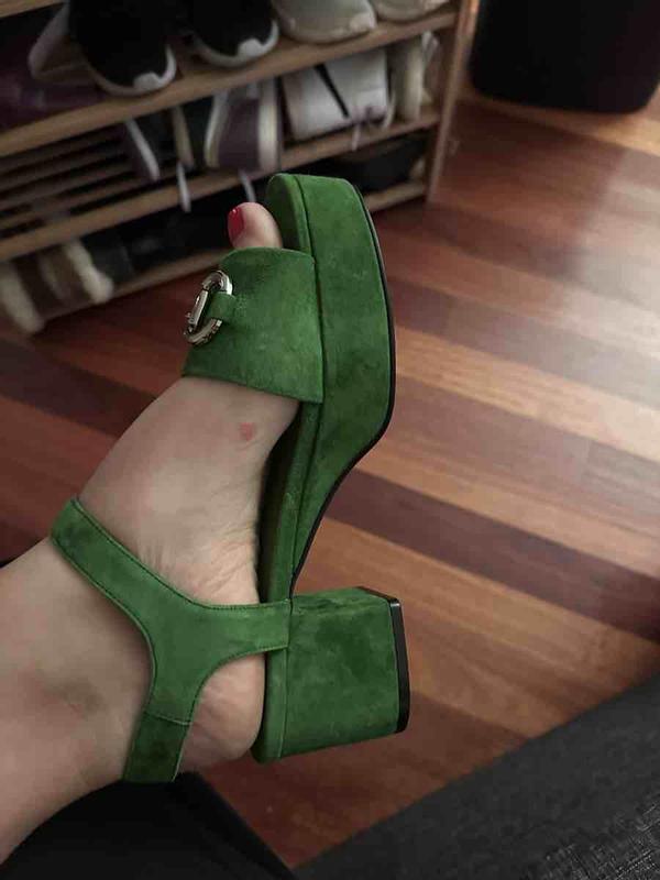 Review Thumbnail Image 1 244277319