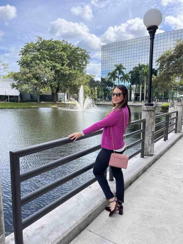 Review Thumbnail Image 0 237060123