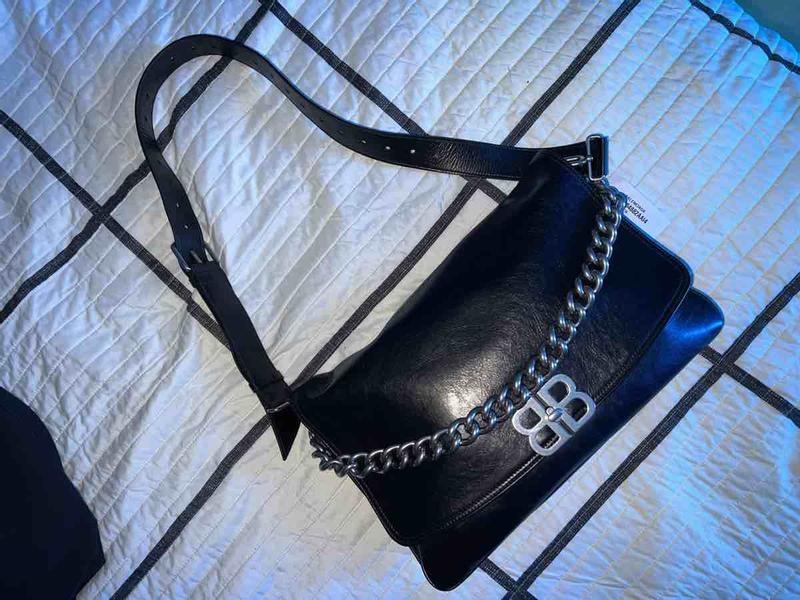 Review Thumbnail Image 0 229751112