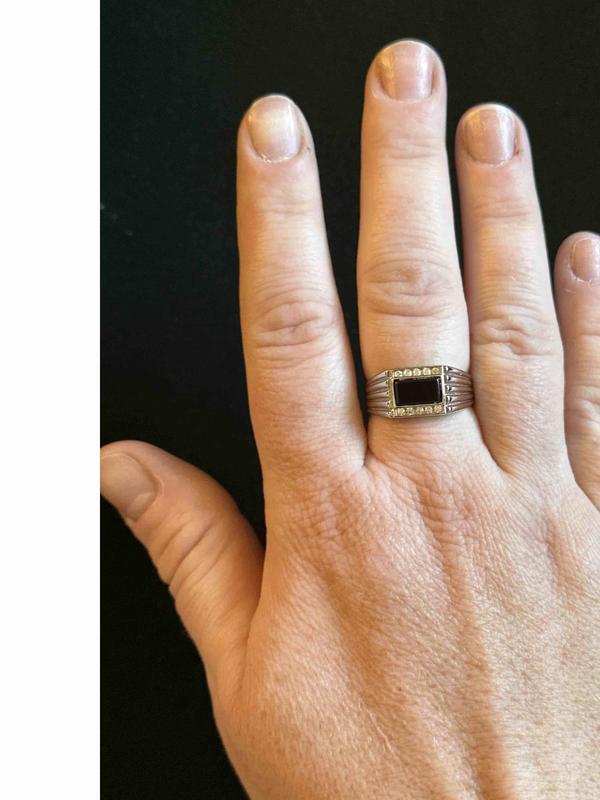 Review Thumbnail Image 0 225773677