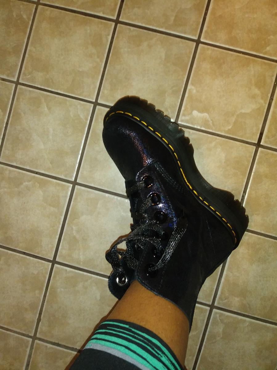 review on Doc Martin Mollie Crackle boots