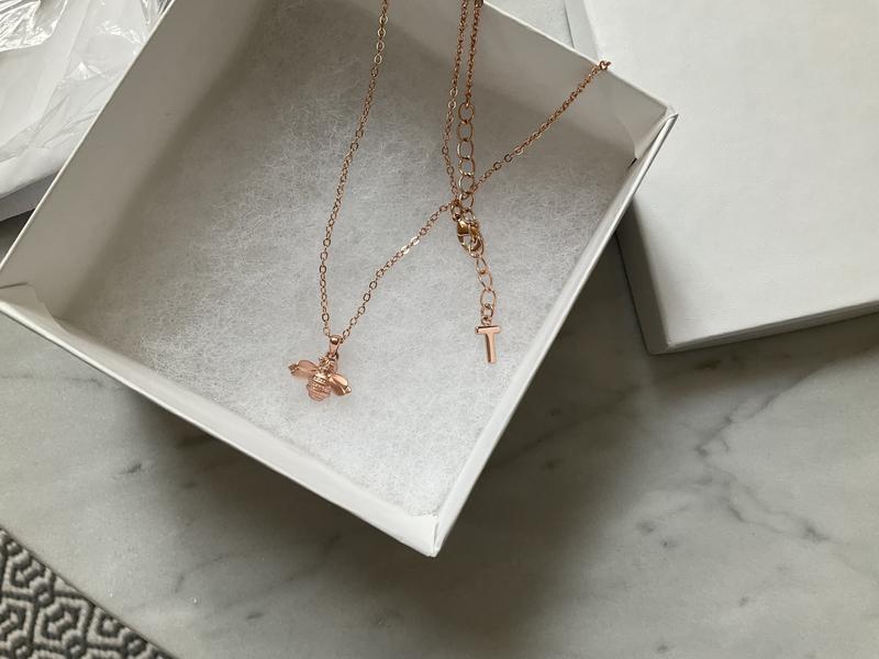 Review Thumbnail Image 0 225663940