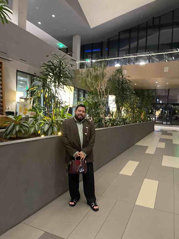 Review Thumbnail Image 0 241082318