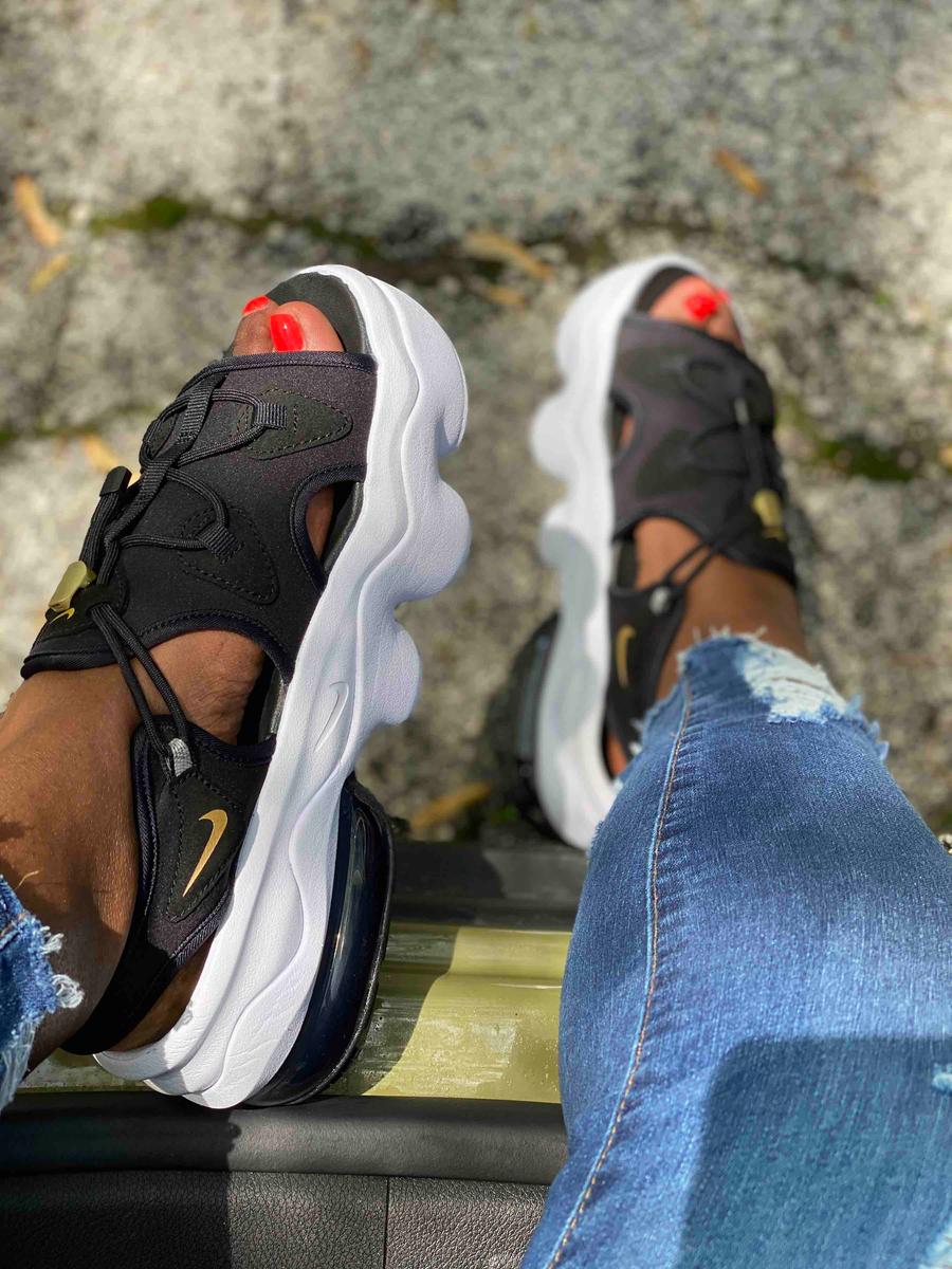 Review Thumbnail Image 0 196959375