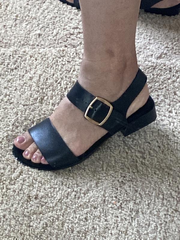 Customer photo for "Sandals for travel"