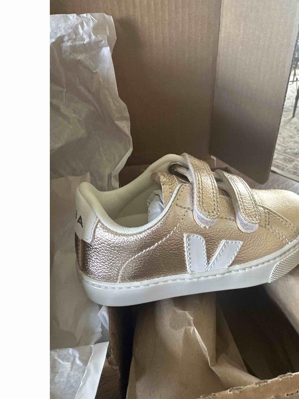 Review Thumbnail Image 0 232705496