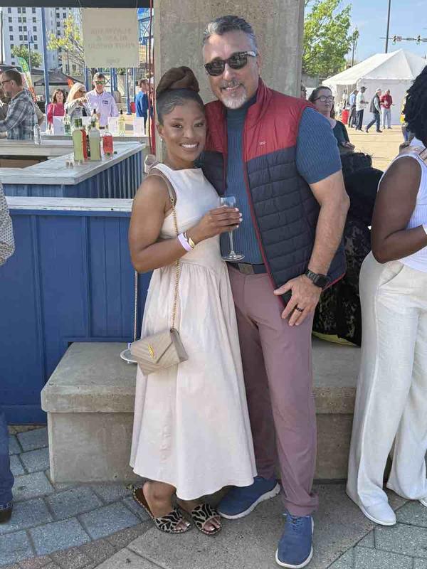 Review Thumbnail Image 1 249174718