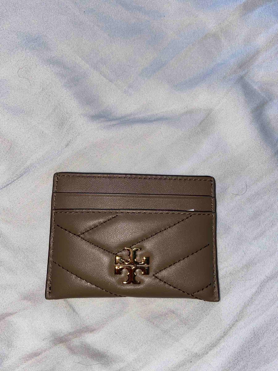 Review Thumbnail Image 0 196058475