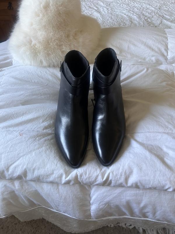 Review Thumbnail Image 1 247881370