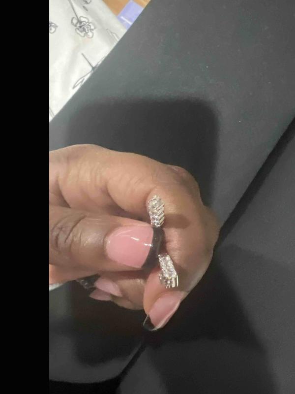 Review Thumbnail Image 0 248809679