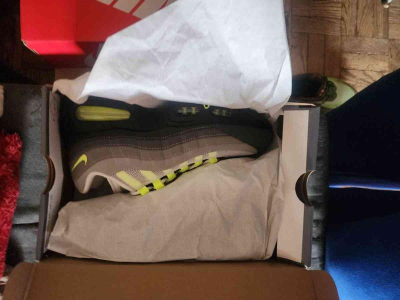 Review Thumbnail Image 0 248602213