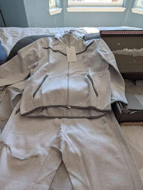 Review Thumbnail Image 1 248186928