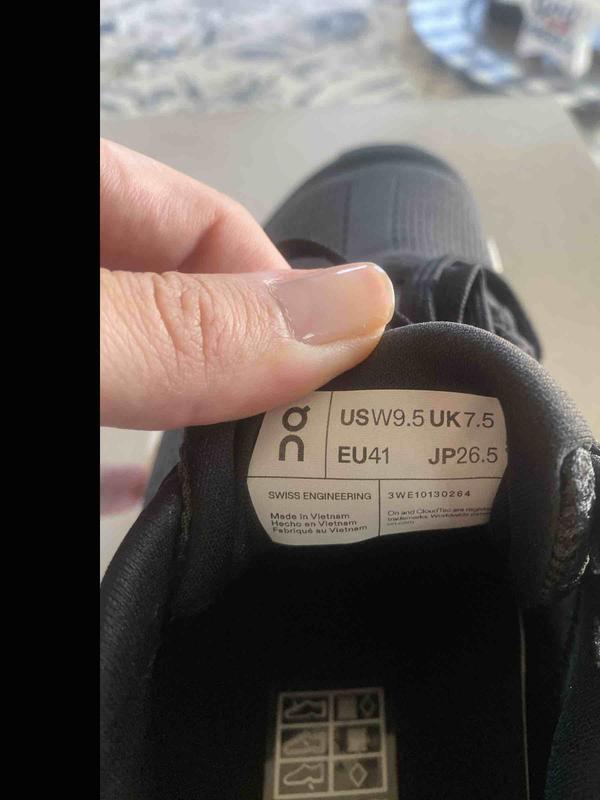 Customer photo for "shoes are great but"