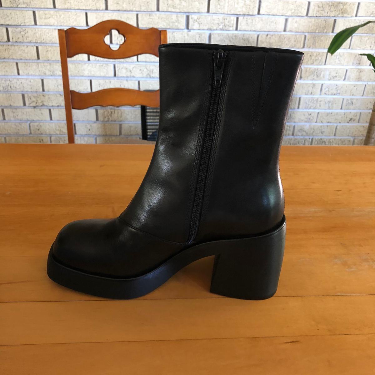 Review Thumbnail Image 1 209952267