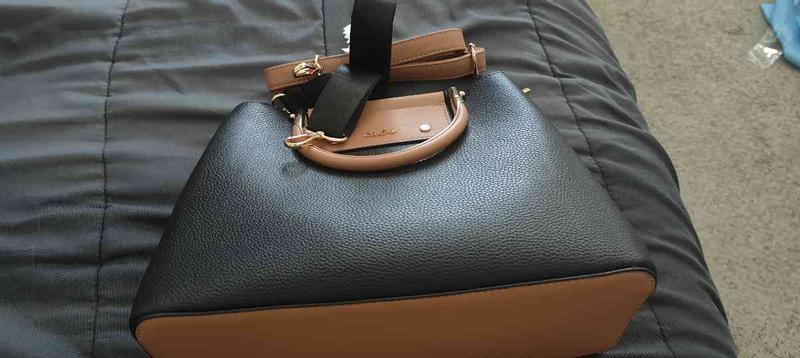 Review Thumbnail Image 0 235724955