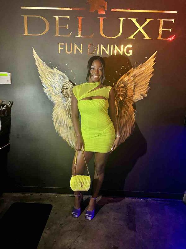 Review Thumbnail Image 0 243506509