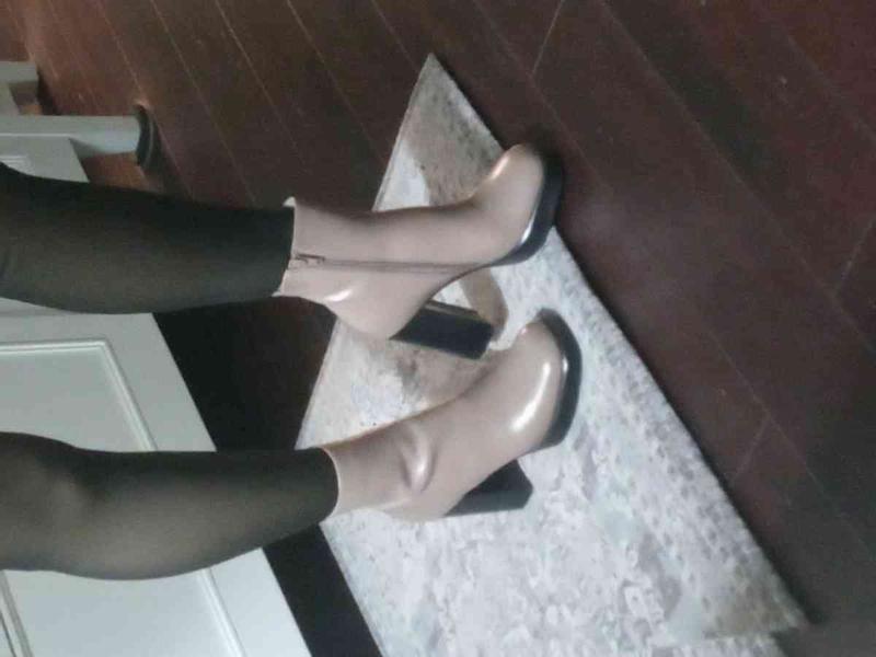 Review Thumbnail Image 1 216687143