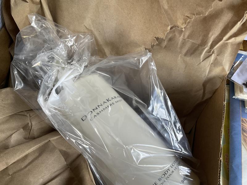 Customer photo for "arrived leaking all over"