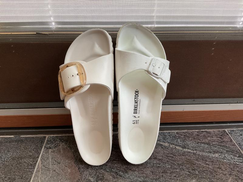 Review Thumbnail Image 0 242752058