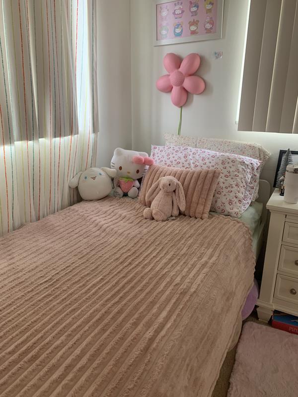Customer photo for "Super cute and soft!"
