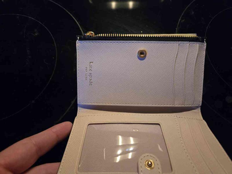 Review Thumbnail Image 0 232941646