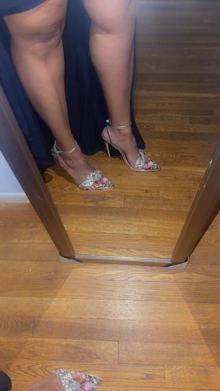Customer photo for "Gorgeous Yet Lacked Quality"