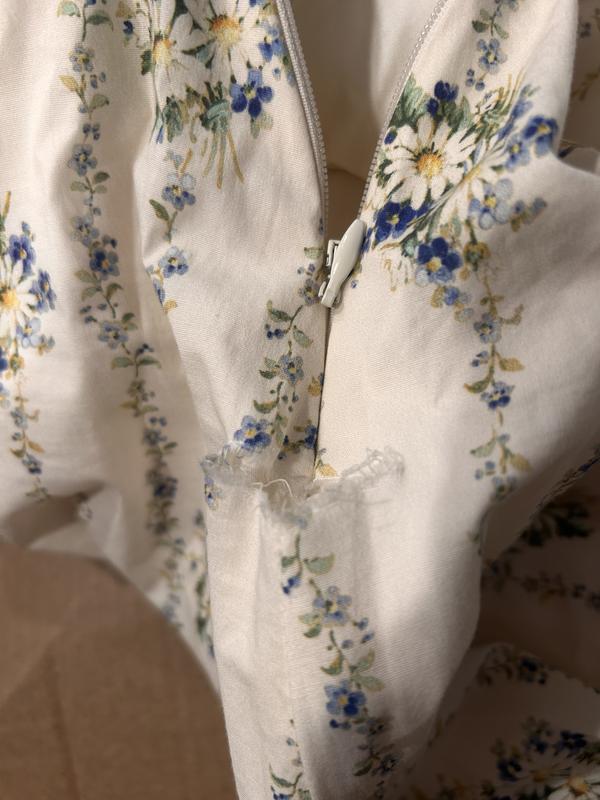 Review Thumbnail Image 0 243490594