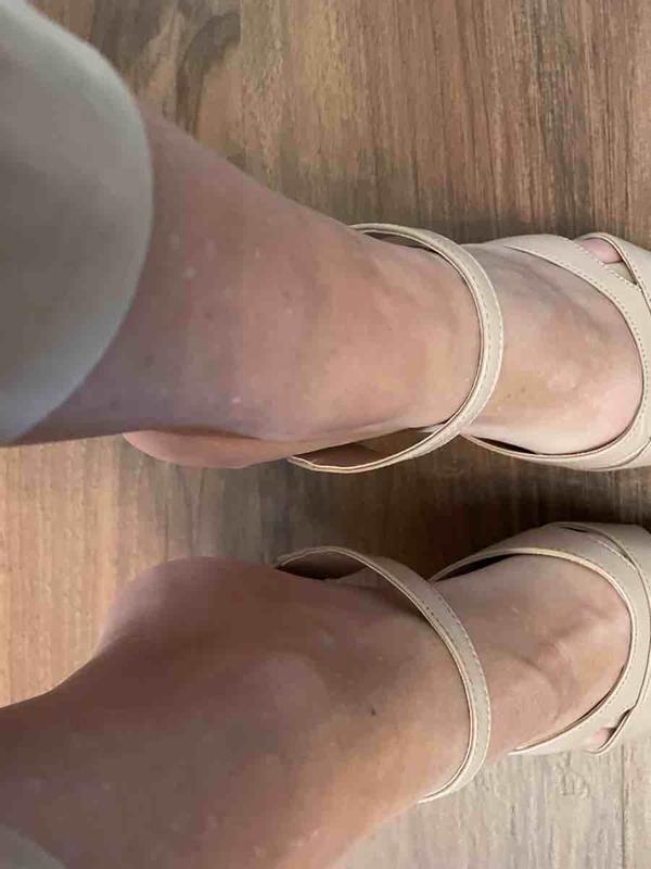 Review Thumbnail Image 1 218457565