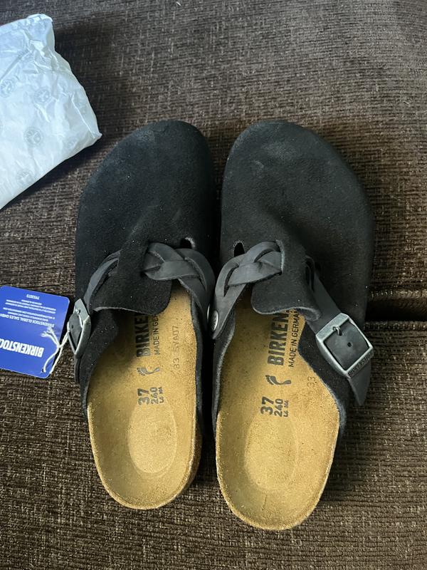 Customer photo for "Packaging is awful"