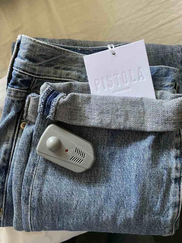 Review Thumbnail Image 0 218352771