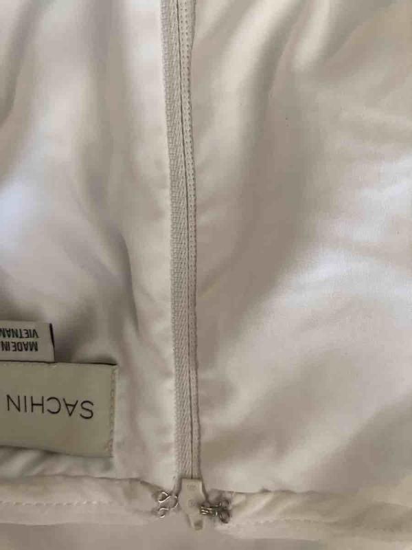 Review Thumbnail Image 1 229752620